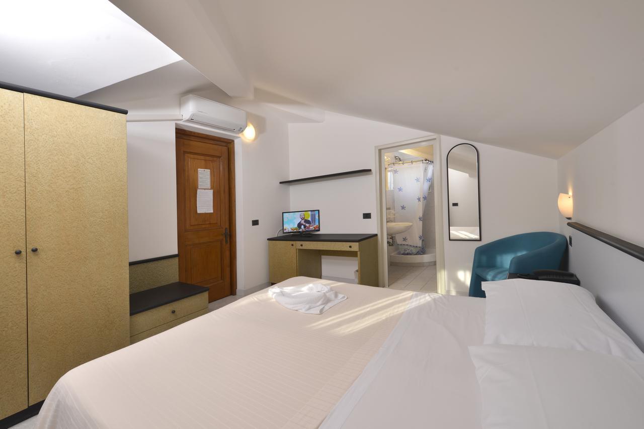 Hotel Garden Bocca Di Magra Экстерьер фото